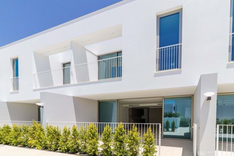 Villa en Lagos, Faro, Lagos - € 845.000 | Ref: VA132C - photo 47