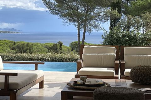 Villa i Sainte-Maxime, Var, Sainte-Maxime - € 2.990.000 | Ref: HH-14107223 - foto 1