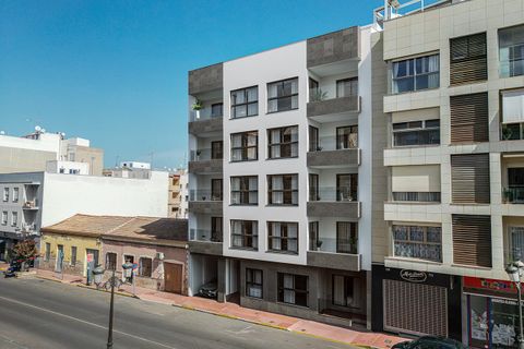 Lägenhet i Guardamar Del Segura, Alicante - foto 1