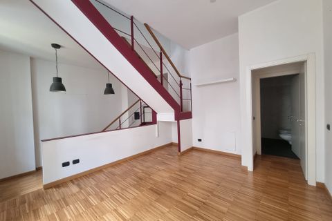 Apartament a Milan, Milan, Milan - € 1.500/mes | Ref: Uberti 25 - foto 1