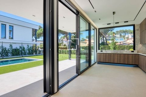 Villa a Platja D'aro, Gerona, Platja D'aro - € 2.300.000 | Ref: PDA64065 - foto 16