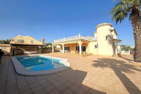 Villa i Playa Flamenca, Alicante, Playa Flamenca - € 870.000 | Ref: WTi4393 - foto 7