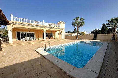 Villa i Playa Flamenca, Alicante, Playa Flamenca - € 870.000 | Ref: WTi4393 - foto 8