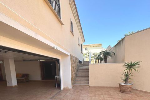 Villa i Playa Flamenca, Alicante, Playa Flamenca - € 870.000 | Ref: WTi4393 - foto 3