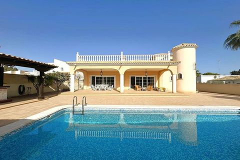 Villa i Playa Flamenca, Alicante, Playa Flamenca - € 870.000 | Ref: WTi4393 - foto 9