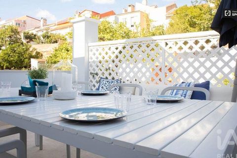 Apartament a Lisbon, Lisbon, Lisbon - € 2.250/mes | Ref: 158013 - foto 2