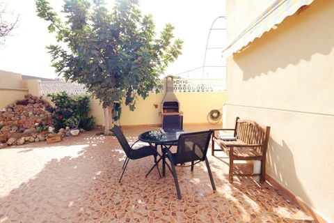 Villa i Playa Flamenca, Alicante, Playa Flamenca - € 555.000 | Ref: WTi4394 - foto 2
