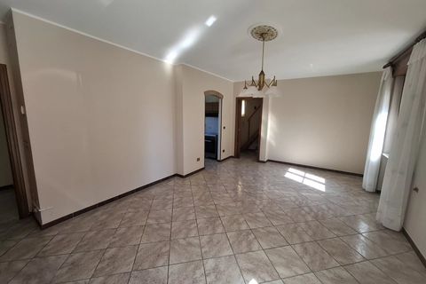 Villa a Govone, Cuneo, Govone - € 85.000 | Ref: 86891320 - foto 4