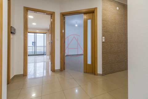 Villa i Almada, Setubal, Almada - € 695.000 | Ref: 0704202600 - foto 4