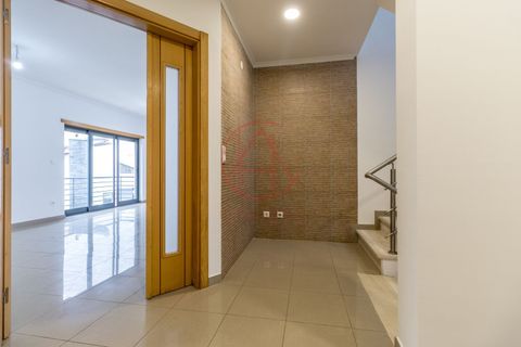 Villa i Almada, Setubal, Almada - € 695.000 | Ref: 0704202600 - foto 5