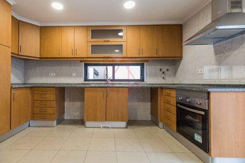 Villa i Almada, Setubal, Almada - € 695.000 | Ref: 0704202600 - foto 11