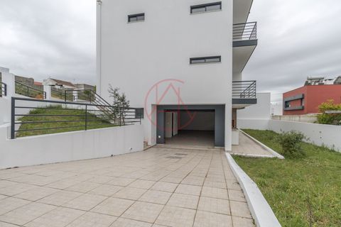 Villa i Almada, Setubal, Almada - € 695.000 | Ref: 0704202600 - foto 33