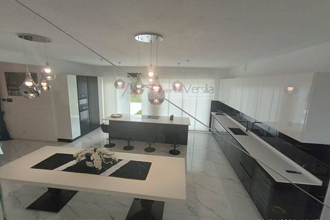Villa i Pietrasanta, Lucca, Pietrasanta - € 2.600.000 | Ref: 3379 - foto 6