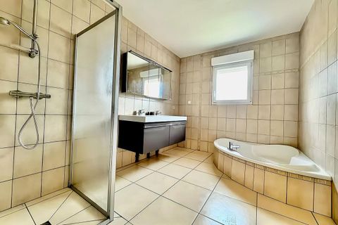 Villa a Hericourt, Haute-Saone, Hericourt - € 279.000 | Ref: 1065-MON - foto 6