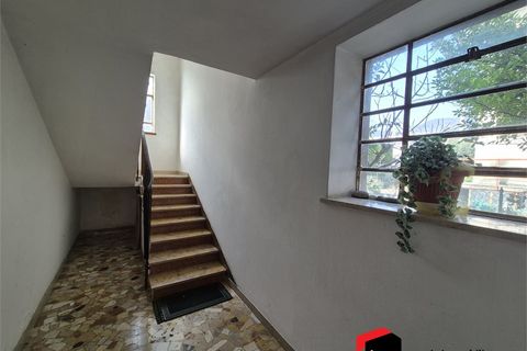 Villa a Piovene Rocchette, Vicenza, Piovene Rocchette - € 240.000 | Ref: A001 - foto 2