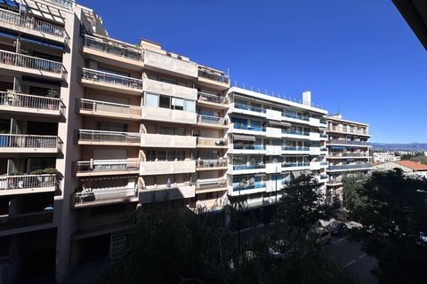 Lejlighed i Antibes, Alpes-Maritimes, Antibes - € 264.000 | Ref: 86901650 - foto 1