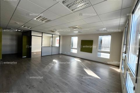 Erhvervsejendom i Amiens, Somme, Amiens - € 200.000 | Ref: 23936 - foto 1