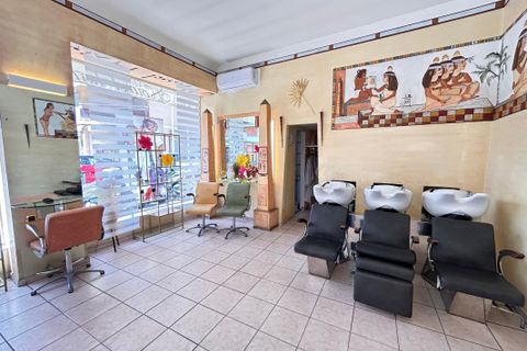 Erhvervsejendom i Menton, Alpes-Maritimes, Menton - € 159.000 | Ref: FKPR-RCG-XSR - foto 3