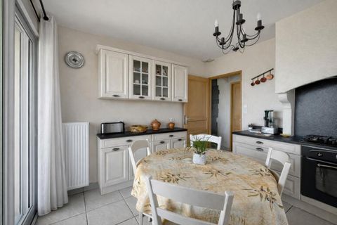Villa a Montanay, Rhone, Montanay - € 675.000 | Ref: 2013875 - foto 5