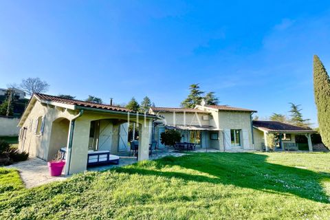 Villa i Chaponost, Rhone, Chaponost - € 990.000 | Ref: 86900310 - foto 1