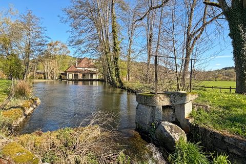 Villa a La Clayette, Saone-et-Loire, La Clayette - € 495.000 | Ref: 340937019926 - foto 2