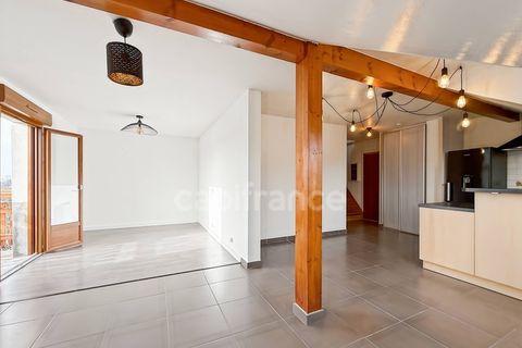 Duplex i Grilly, Ain, Grilly - € 298.000 | Ref: 340934886673 - foto 1