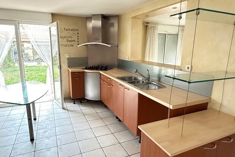 Villa a Tarbes, Hautes-Pyrenees, Tarbes - € 179.800 | Ref: 340933647361 - foto 12