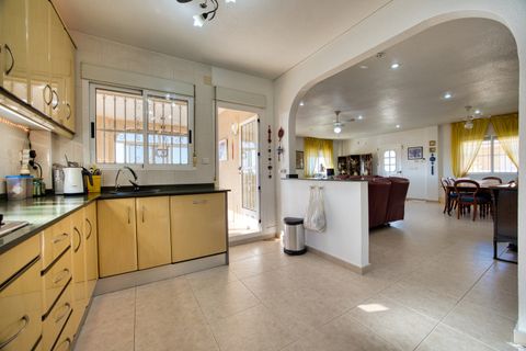 Villa en Benijofar, Alicante, Benijofar - € 550.000 | Ref: INTA-65746 - photo 13