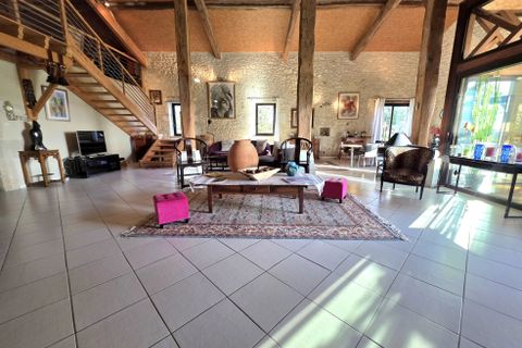 Villa a Duras, Lot-et-Garonne, Duras - € 650.000 | Ref: BVI83622 - foto 5