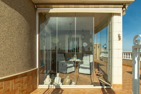 Villa a Torrevieja, Alicante, Torrevieja - € 290.000 | Ref: CLDE-31425 - foto 10