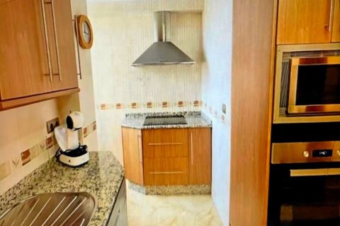 Leilighet i Fuengirola, Malaga, Fuengirola - € 325 000 | Ref: R5295718 - foto 9