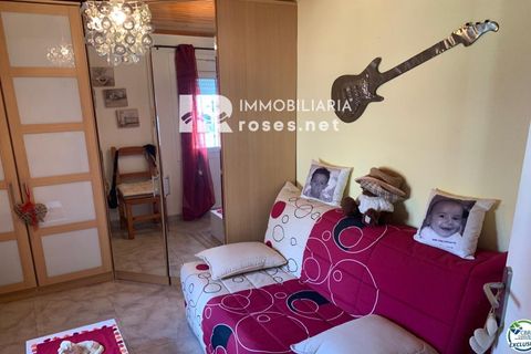 Villa i Roses, Gerona, Roses - € 335.000 | Ref: 3772 - foto 22