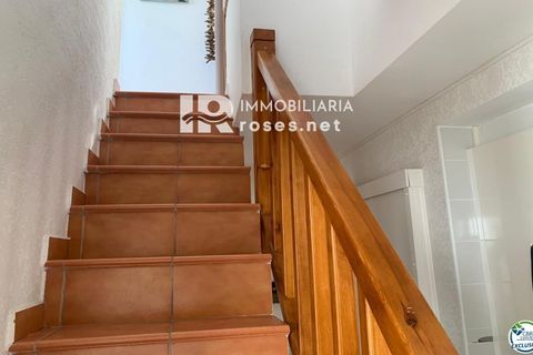 Villa i Roses, Gerona, Roses - € 335.000 | Ref: 3772 - foto 29