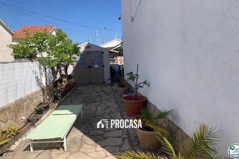 Villa a Roses, Gerona, Roses - € 335.000 | Ref: 4235 - foto 39