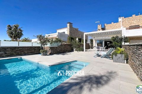 Villa i Empuriabrava, Gerona, Empuriabrava - € 930.000 | Ref: 4233 - foto 3