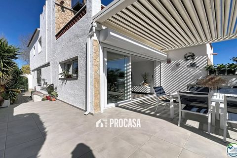 Villa i Empuriabrava, Gerona, Empuriabrava - € 930.000 | Ref: 4233 - foto 7