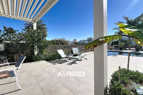 Villa i Empuriabrava, Gerona, Empuriabrava - € 930.000 | Ref: 4233 - foto 12