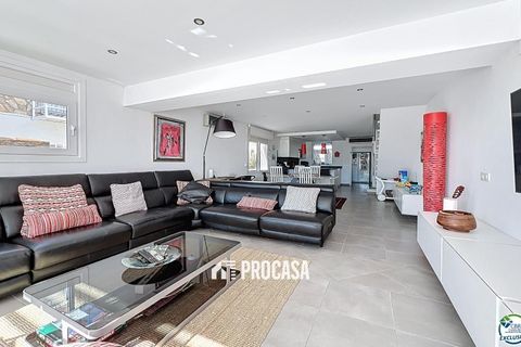 Villa i Empuriabrava, Gerona, Empuriabrava - € 930.000 | Ref: 4233 - foto 15