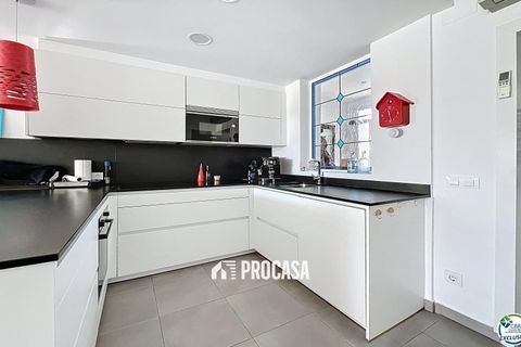 Villa i Empuriabrava, Gerona, Empuriabrava - € 930.000 | Ref: 4233 - foto 20