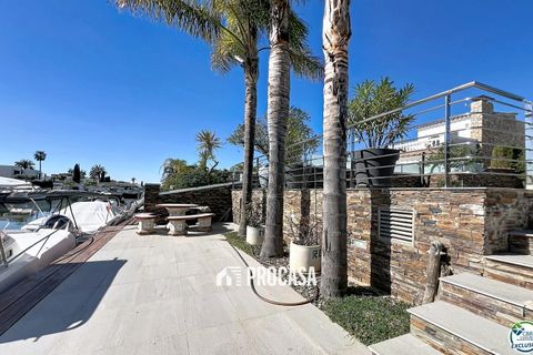 Villa i Empuriabrava, Gerona, Empuriabrava - € 930.000 | Ref: 4233 - foto 30