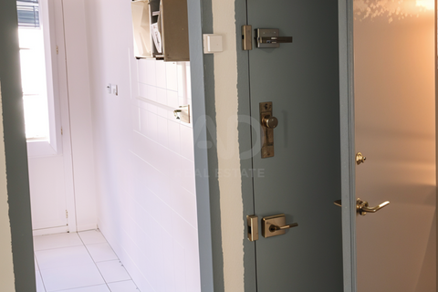 Lejlighed i Barcelona, Barcelona, Barcelona - € 140.000 | Ref: 858526 - foto 6