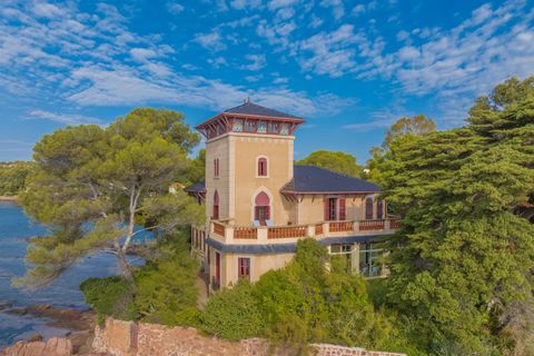 Villa i Saint-Raphael, Var, Saint-Raphael - € 9.800.000 | Ref: HH-16141149 - foto 2