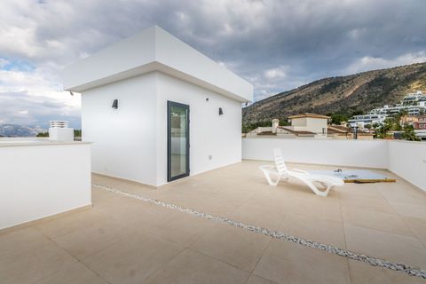 Villa a Albir, Alicante, Albir - € 1.195.000 | Ref: TGC-753 - foto 32