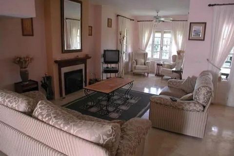 Villa a Estepona, Malaga, Estepona - € 875.000 | Ref: CDS5075452-FO - foto 4