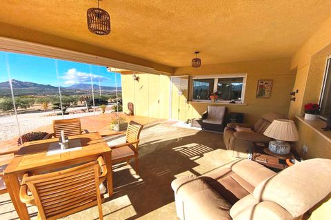 Landejendom i Sax, Alicante, Sax - € 399.995 | Ref: WV2582 - foto 26