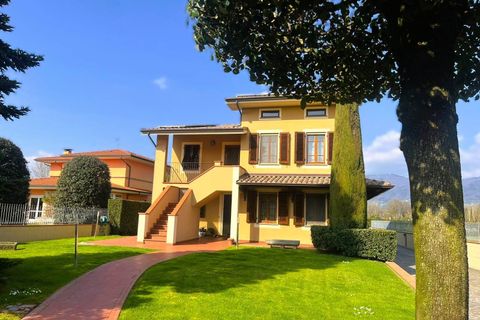 Villa i Capannori, Lucca, Capannori - € 890.000 | Ref: a10862rv2551004 - foto 2