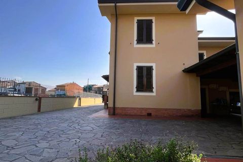 Villa i Capannori, Lucca, Capannori - € 890.000 | Ref: a10862rv2551004 - foto 11