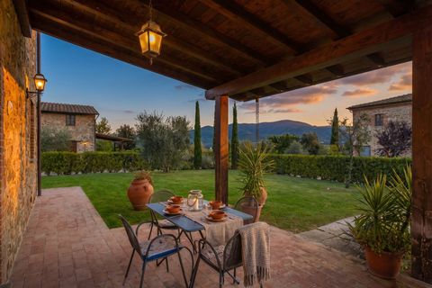 Farm hus i Cortona, Arezzo, Cortona - € 1.100.000 | Ref: a1190rc51972 - foto 7