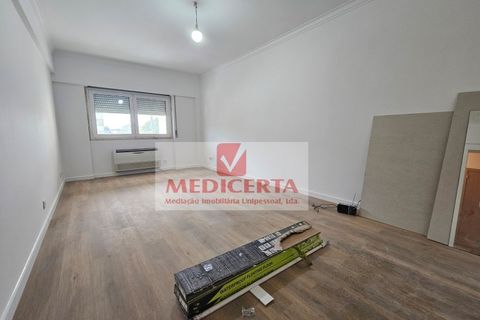 Lejlighed i Amadora, Lisbon, Amadora - € 398.000 | Ref: A3620P - foto 4