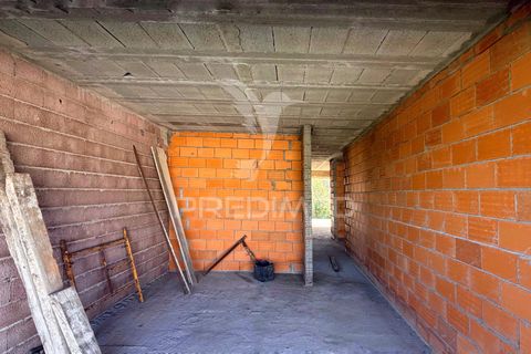 Byhus i Guimaraes, Braga, Guimaraes - € 400.000 | Ref: 059687 - foto 18